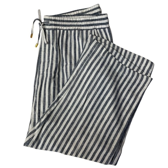 Ellen Tracy Women's High Rise Cropped Pants Size M(8-10) Navy Blue White Striped - Picture 1 of 15